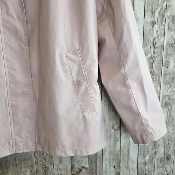 G.H. Bass & Co. Women's Light Pink Snow Jacket - Picture 3 of 10
